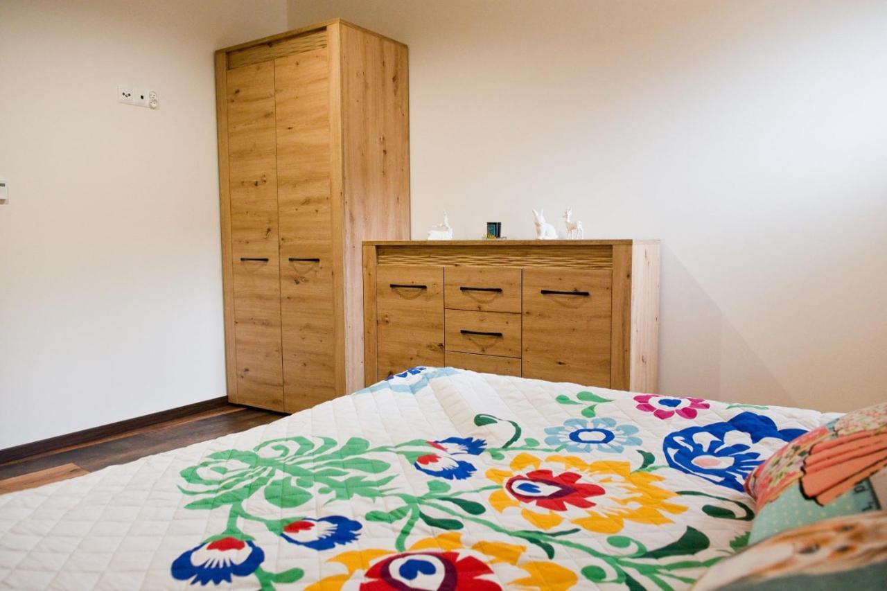נובי טארג Apartamenty Dluga מראה חיצוני תמונה